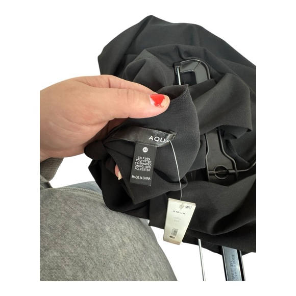 Aqua scallop neckline little Black Dress size XS new with tag date night ready - Picture 6 of 6